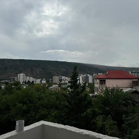 Apartament Victoria Lägenhet Tbilisi Exteriör bild