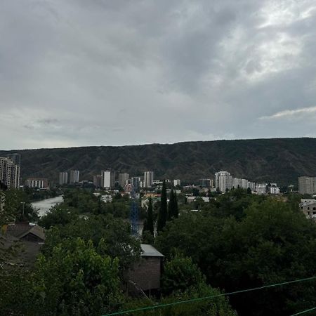 Apartament Victoria Lägenhet Tbilisi Exteriör bild
