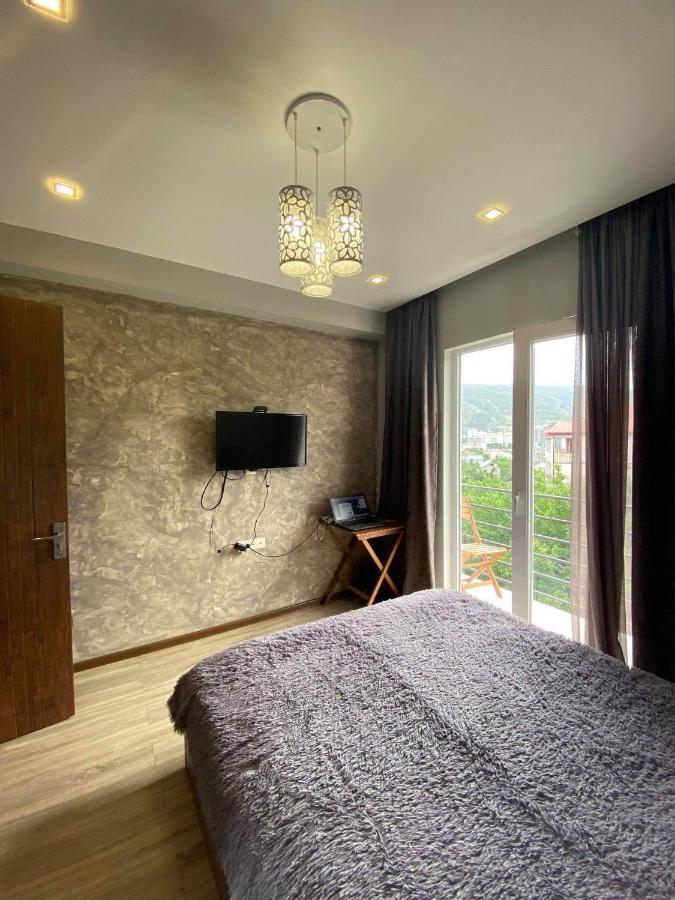 Apartament Victoria Lägenhet Tbilisi Exteriör bild