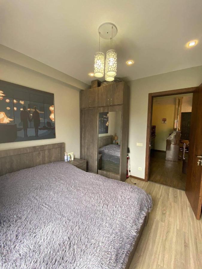 Apartament Victoria Lägenhet Tbilisi Exteriör bild