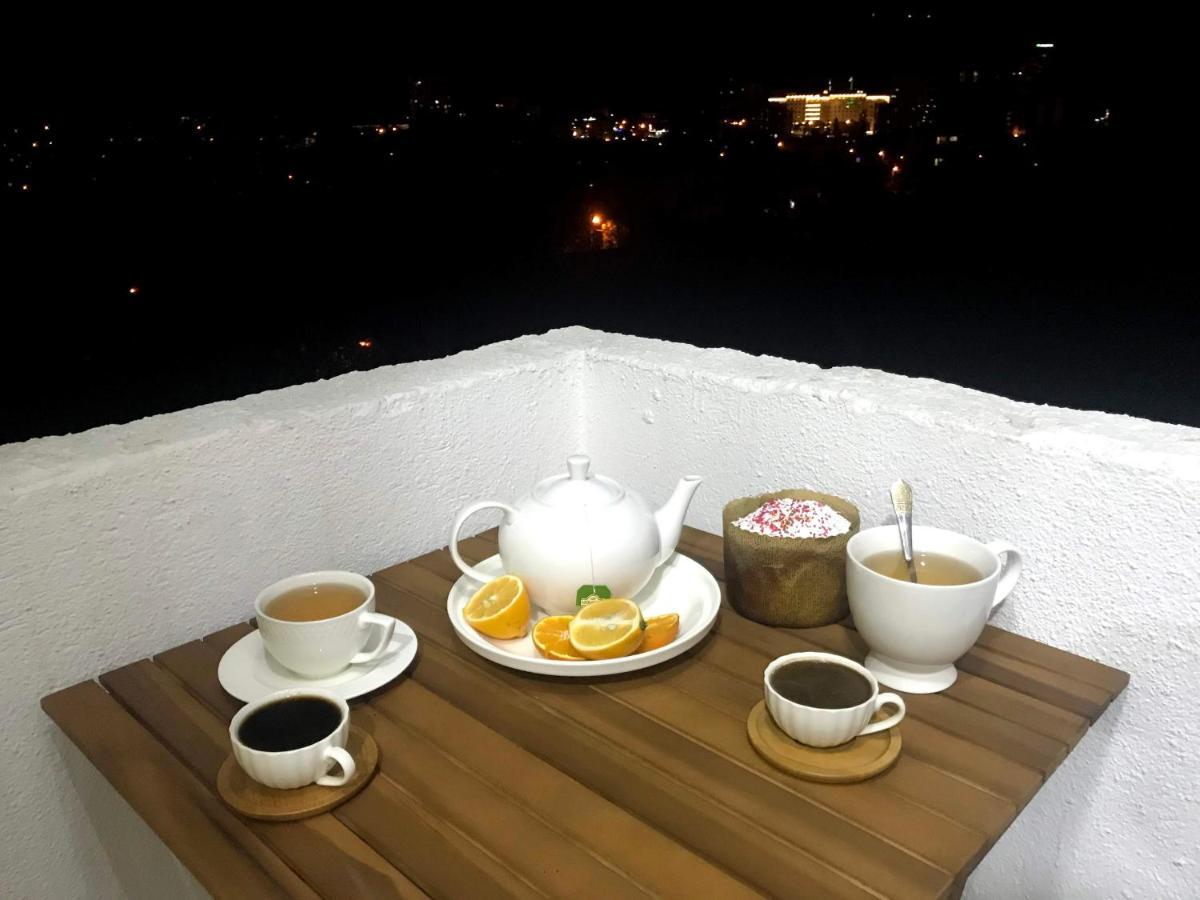 Apartament Victoria Lägenhet Tbilisi Exteriör bild