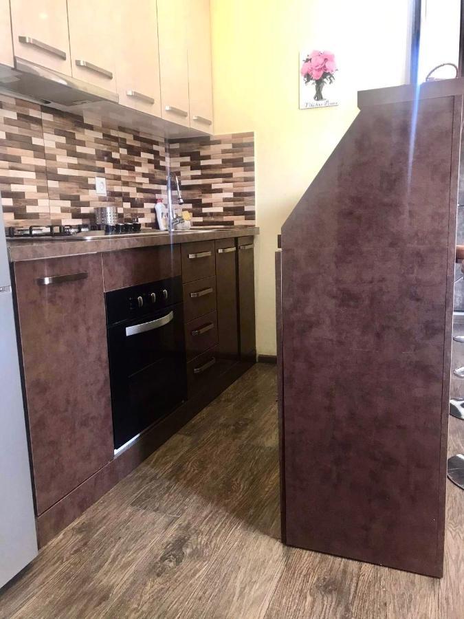 Apartament Victoria Lägenhet Tbilisi Exteriör bild