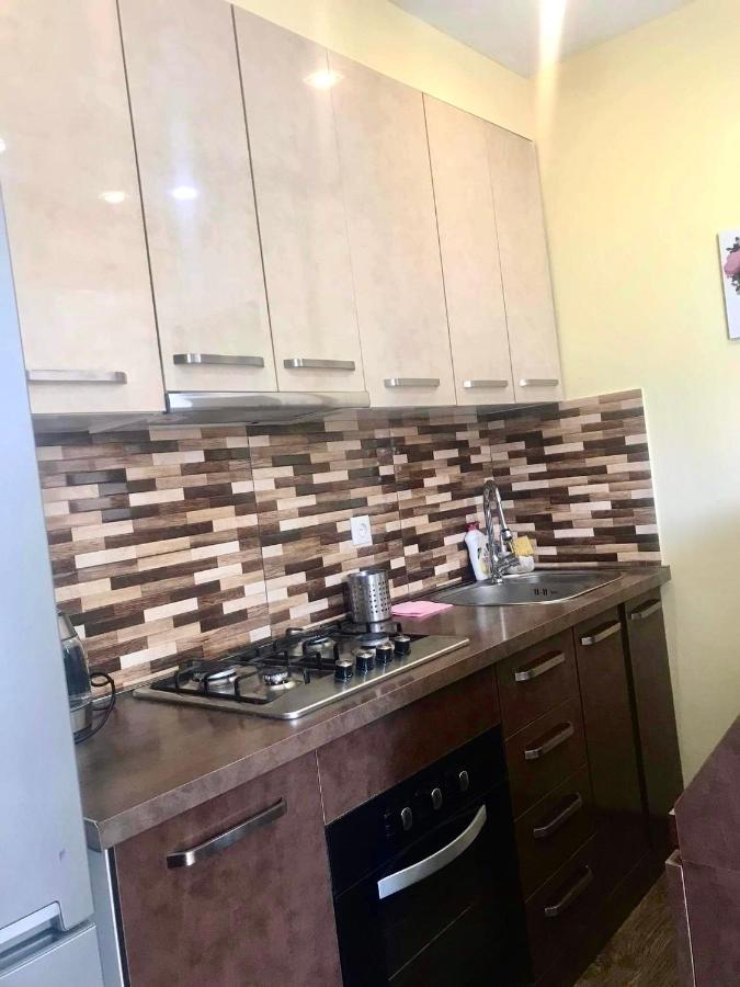 Apartament Victoria Lägenhet Tbilisi Exteriör bild